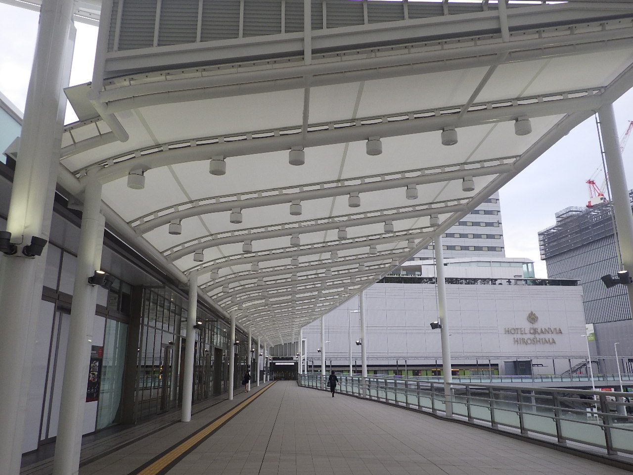 広島駅リニューアル 建設資材の販売から施工管理まで一貫体制の株式会社アマノ